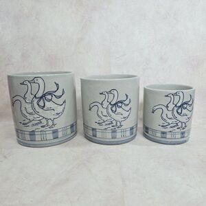 Vtg Set Of 3 Louisville Stoneware Gaggle of Geese Goose Canisters No Lids 6.5"